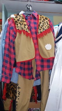 sklepy aby kupi  kostiumy dla dziewczynek katowice Wypożyczalnia strojów karnawałowych Kachna