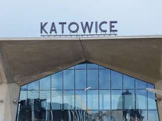 wypo yczalnie samochodow elektrycznych katowice Wypożyczalnia samochodów Q24 Katowice - Pyrzowice. Tani wynajem aut