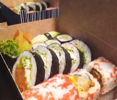 zaj cia sushi katowice Yami Vegan Sushi